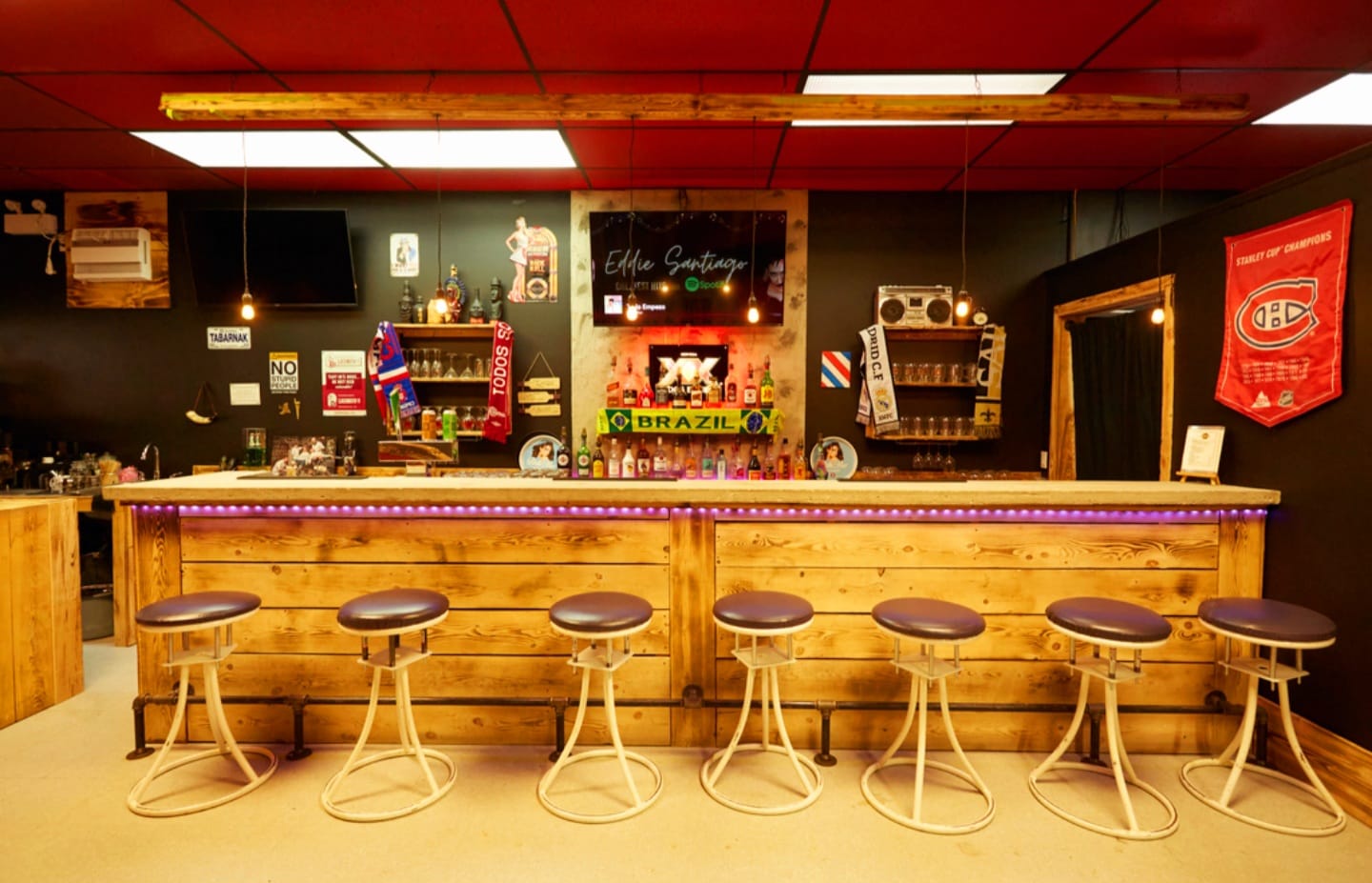 Le bar Baron F.C. à Lanoraie